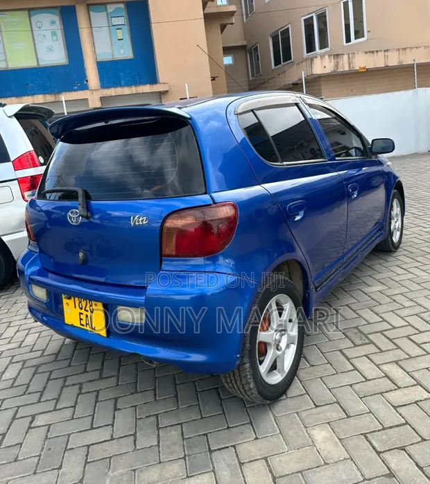 Toyota Vitz RS 2001 Blue - 1