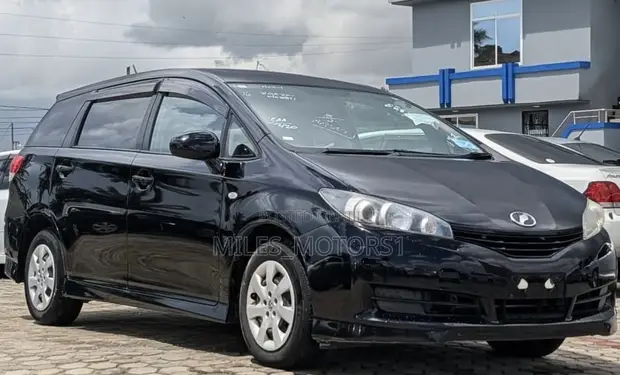 Toyota Wish 2011 Black - 1