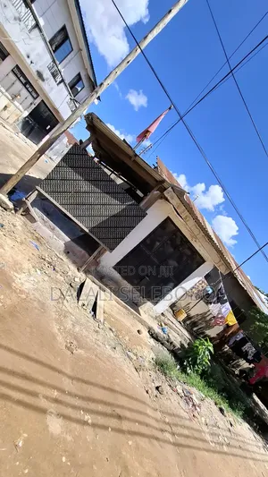 Nyumba ya Vyumba 5 vya Kulala (Bungalow) Kinondoni Hananasif Inauzwa