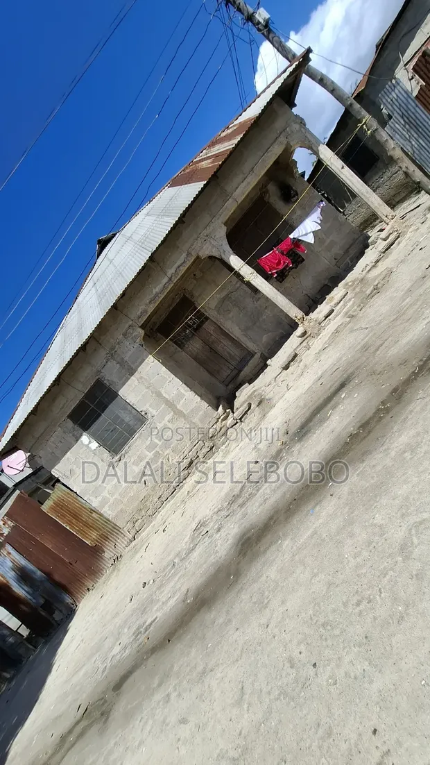 Nyumba ya Ghorofa 6 ya Vyumba 6 Kinondoni Hananasif Inauzwa - 1