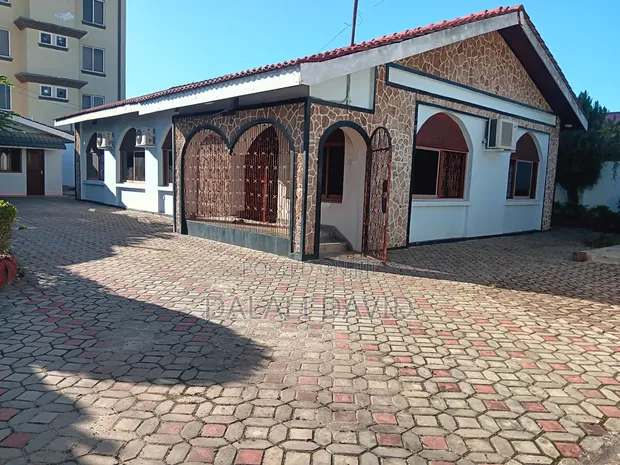 4 Bedroom House for Rent in Kinondoni Morocco - 1