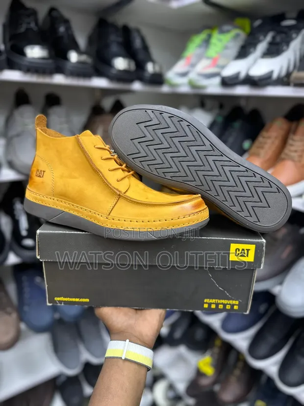 Men's Caterpillar Leather Boots - 1