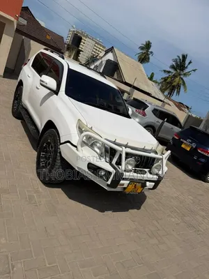 Toyota Land Cruiser Prado 2014 Nyeupe