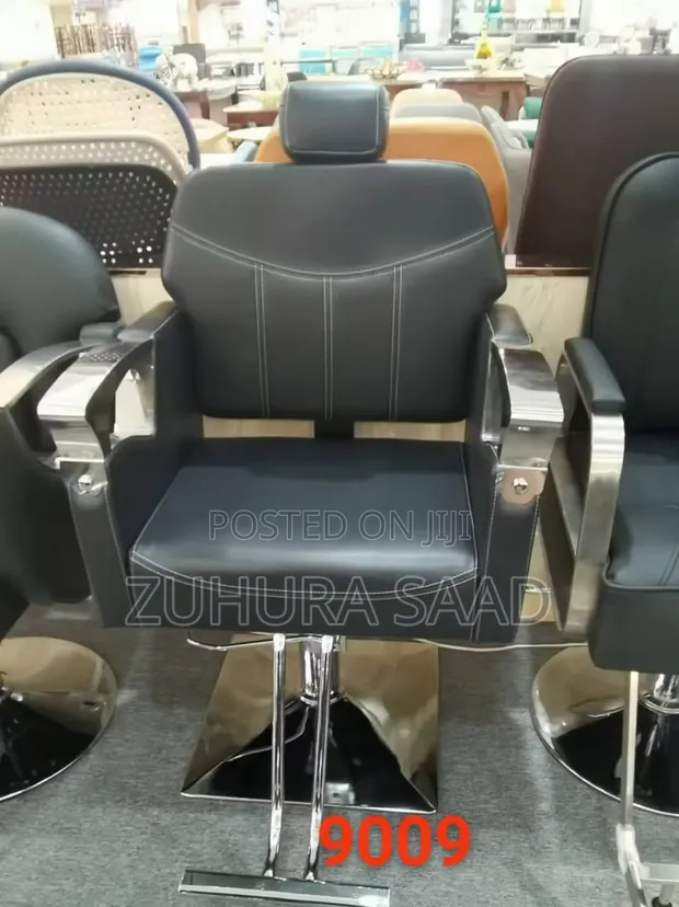 Salon Chair - Brand New Black - 1