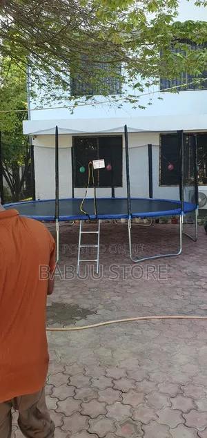 16ft Trampoline - Brand New