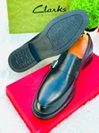 Men's Clarks Leather Moccasins - Brand New - 5