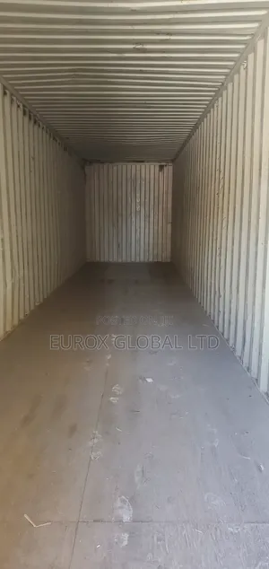 40ft Shipping Container - Strong & Secure