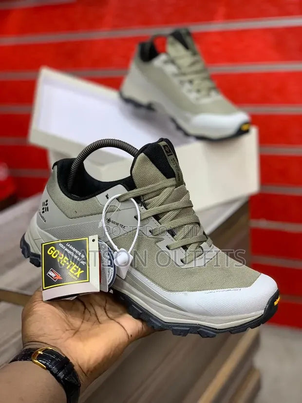 Men's Columbia Gore-Tex Leather Sneakers - 1