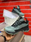Men's Columbia Gore-Tex Leather Sneakers - 5