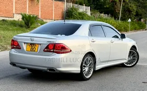 Toyota Crown Athlete 2008 Silver