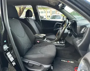 Toyota RAV4 2009 Nyeusi