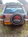 Toyota RAV4 Base FWD 1999 Nyeupe - 5