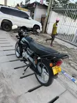 Bajaj Boxer 125 2025 Nyeusi - 2