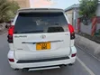 Toyota Land Cruiser Prado 2007 White - 4