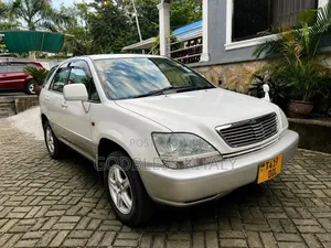 Toyota Harrier 2.2 16V SUV 2002 White