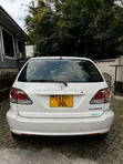 Toyota Harrier 2.2 16V SUV 2002 White - 4