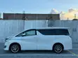 Toyota Alphard 2017 White - 5