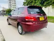 Toyota Ipsum 2004 Red - 4