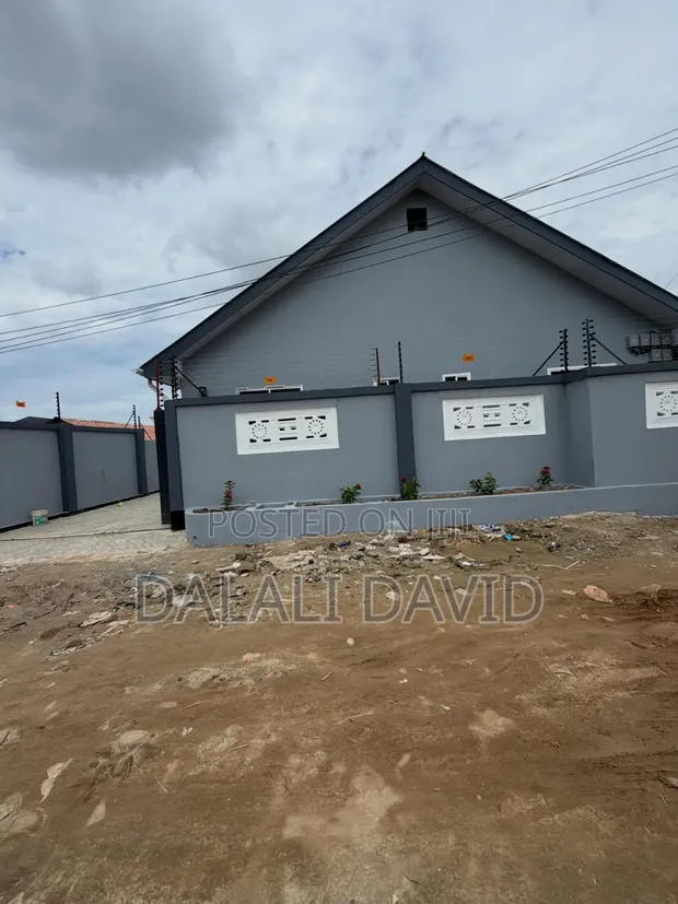 2 Bedroom Shared Apartment for Rent in Kijitonyama - 1