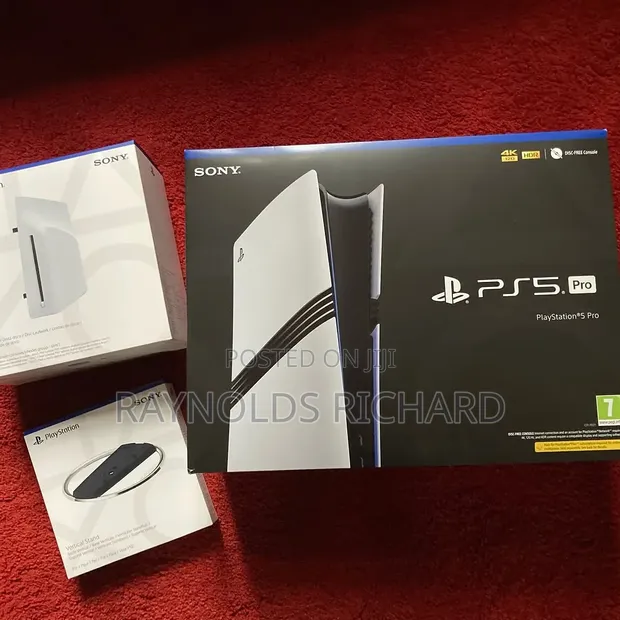 PlayStation 5 Pro - 1