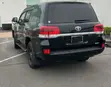 Toyota Land Cruiser 2020 Black - 2