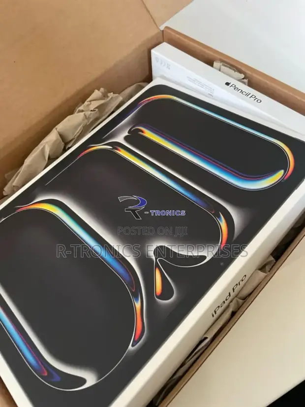 New Apple iPad Pro 13-inch (2025) 256GB Black - 1