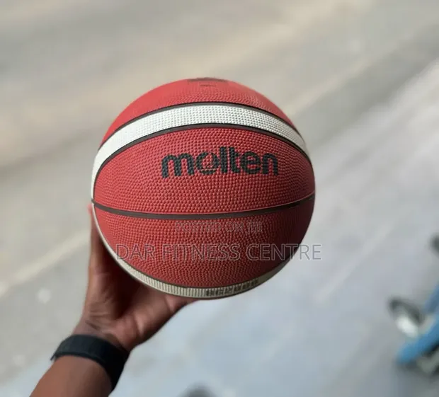 Molten BG2000 Basketball - Size 5 - 1