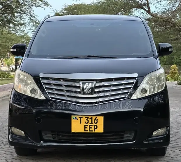 Toyota Alphard 2.4 Petrol FWD 2008 Black - 1
