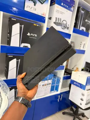 PlayStation 4 Slim 500GB