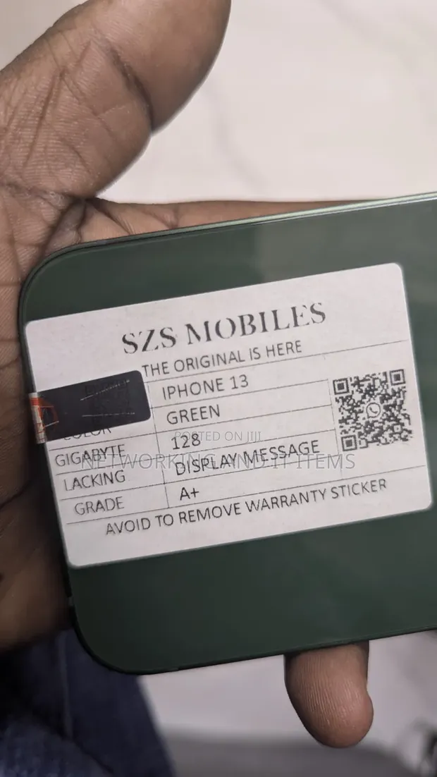 Apple iPhone 13 128GB (Dubai Refurbished) - 1