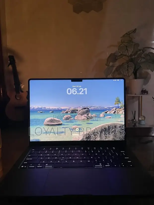 MacBook Pro Mpya 2026 M5 Pro 16-inch - 1