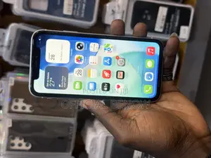 Apple iPhone 11 64GB White