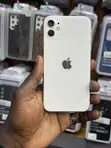 Apple iPhone 11 64GB White - 3