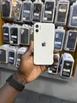 Apple iPhone 11 64GB White - 4