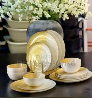 Crafted Clay 18 Piece Melamine Dinnerware Set