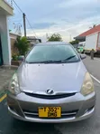 Toyota Wish 2005 Silver - 3