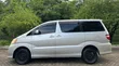 Toyota Alphard 2004 Silver - 3