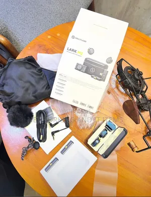 Hollyland Lark M2 Wireless Microphone System