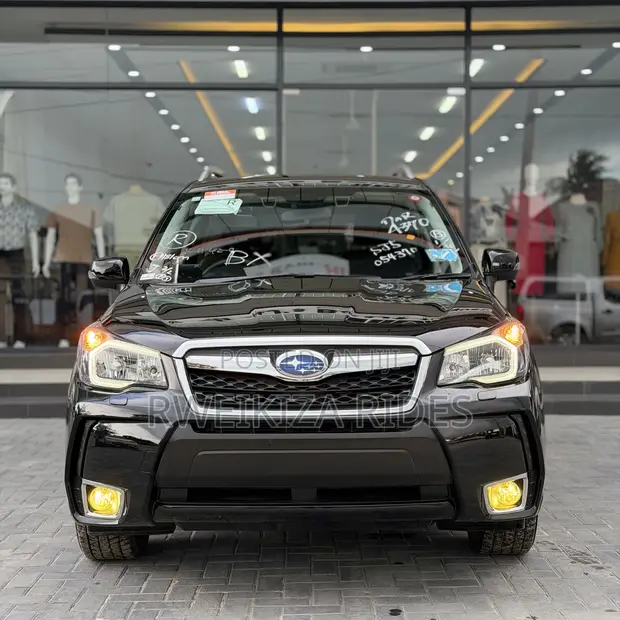 Subaru Forester 2014 Black - 1