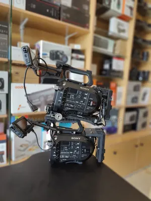 Kamera ya Sony FS7 Body