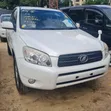 Toyota RAV4 2006 - Pearl White - 1