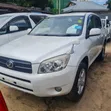 Toyota RAV4 2006 - Pearl White - 2