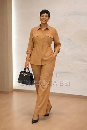 New Beautiful 2pc Set