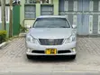 Toyota Crown Royal 2009 Silver - 2