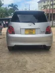 Toyota IST 2006 Silver - 2