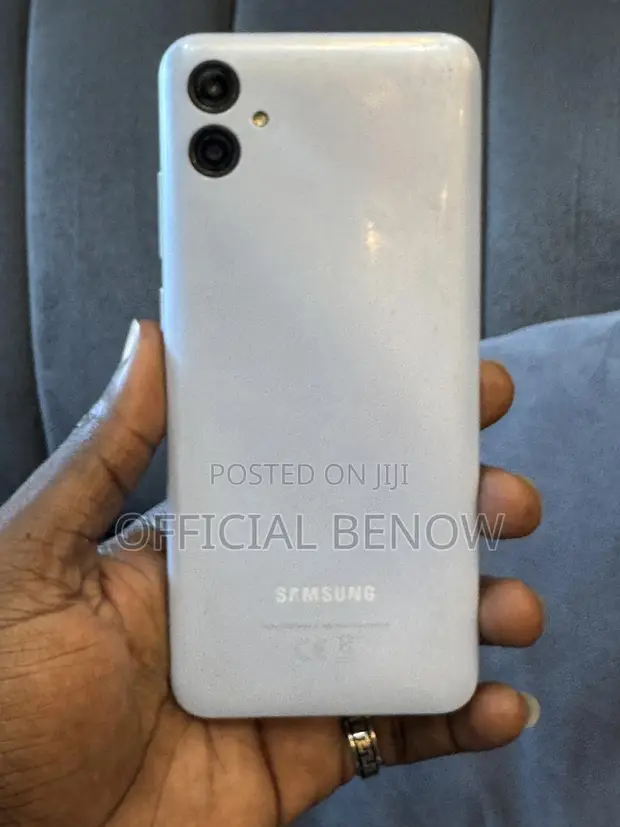 Samsung Galaxy A04e 32GB Blue - 1