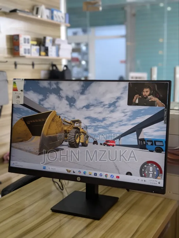 HP X32 31.5" QHD 165Hz Gaming Monitor - 1