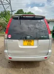 Toyota Noah 2003 Silver - 1