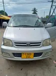 Toyota Noah 2003 Silver - 2