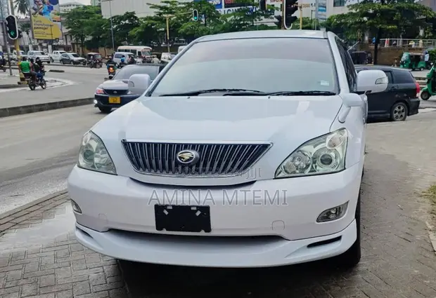 Toyota Harrier 2.4 4WD 2007 White - 1